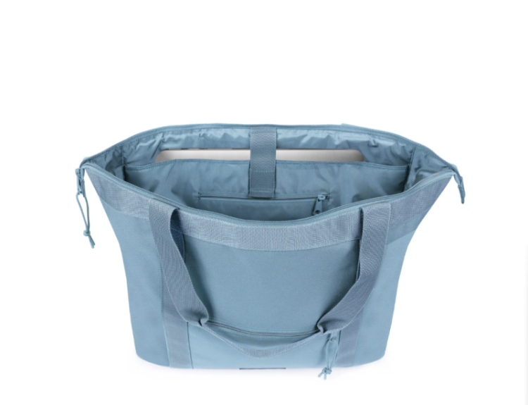 Travel tote monotone blue